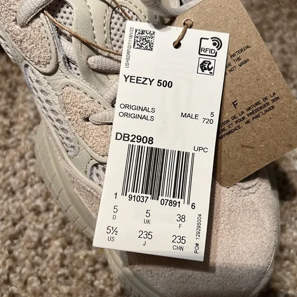 adidas | Yeezy 500 Blush - Picture 16 of 16